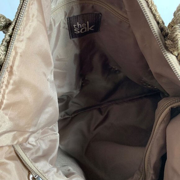 The SAK Beige Crochet Shoulder Bag Zipper Closure Inner Pockets Dividers EUC - Picture 16 of 16